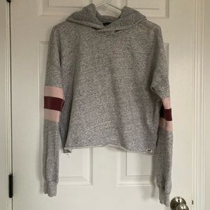 Abercrombie & Fitch cropped hoodie